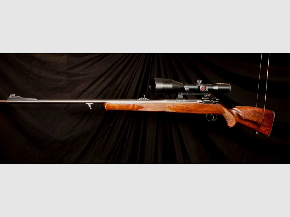 Repetier, idealna broń dla młodych myśliwych, system 98 z montażem obrotowym, luneta celownicza z podświetleniem, spust bezpośredni itd.