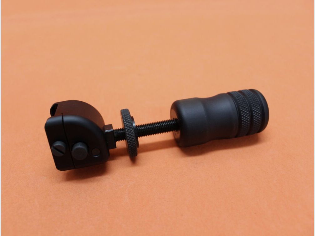Accu-Shot Accu-Shot PRM Rail-Mount Monopod (BT12-QK) Standaard Bereik 3.75-4.65"/ Snelle Knop voor Picatinny/Weaver