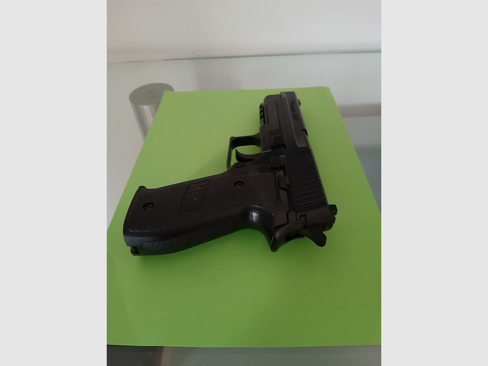 Neuwertige Softairpistole! Airsoftpistole von SIG SAUER mit Garantie! Luftpistole 