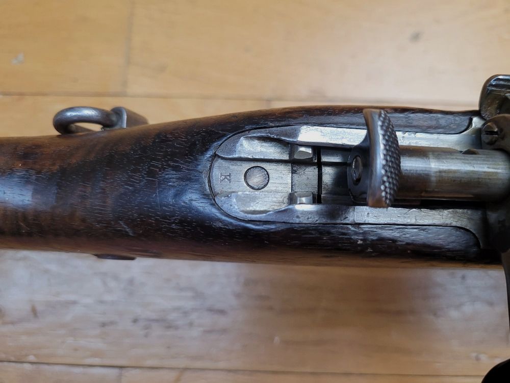 Eerbiedwaardige en ZELDZAAM Oostenrijkse cavalerie musketon M95 (niet 95/30 precies!) – Origineel kaliber uit 14-18 in 8×50 Mannlicher (en niet in 8x56R na 1930) – Mannlicher clip beschikbaar – Steyr arsenaal en 100% origineel – Categorie D – Zeer ongebruikelijk en in totaal uitstekende staat, afbeelding 17 van 31