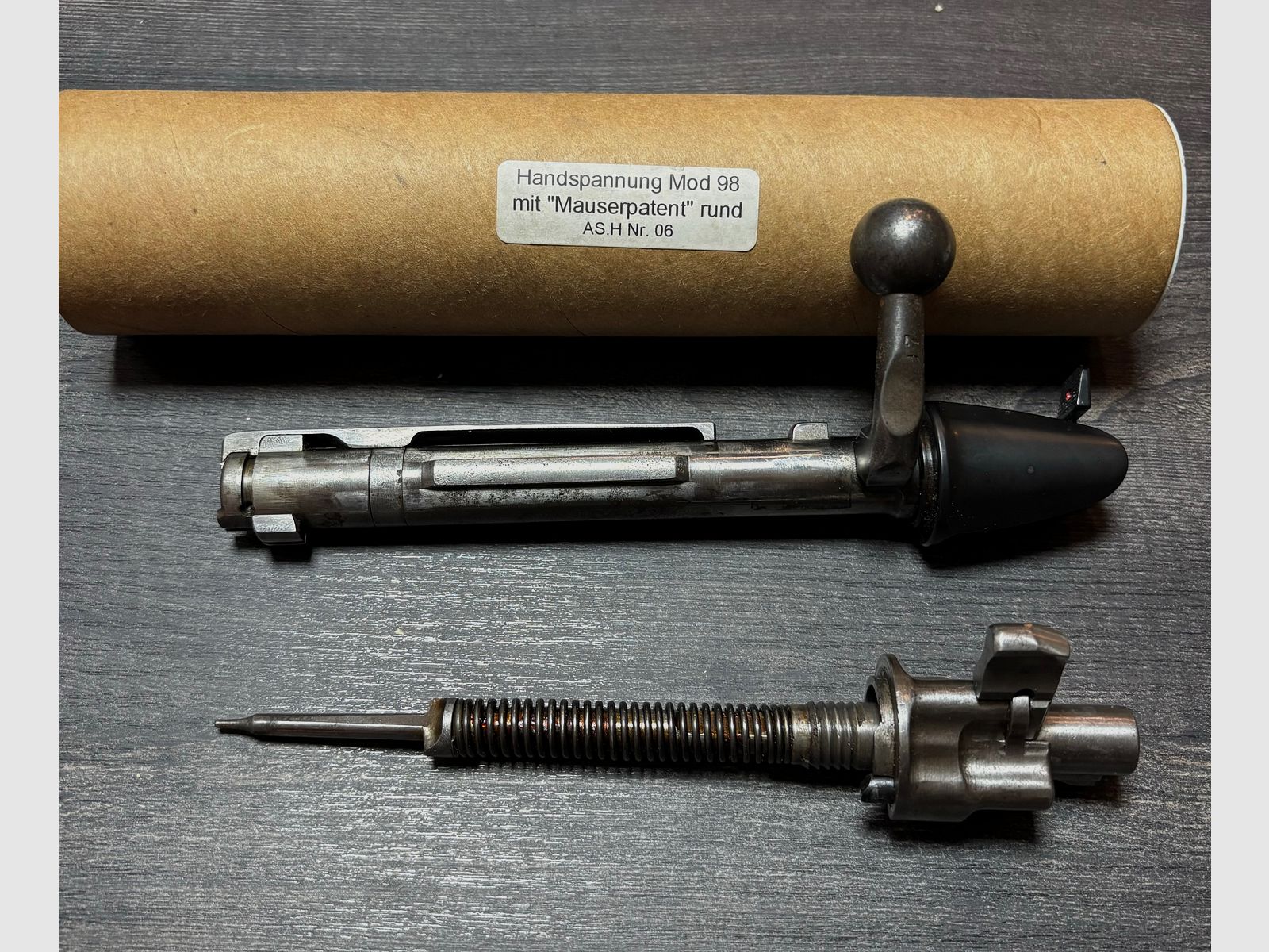 Fucile a ripetizione con manopola 8x57