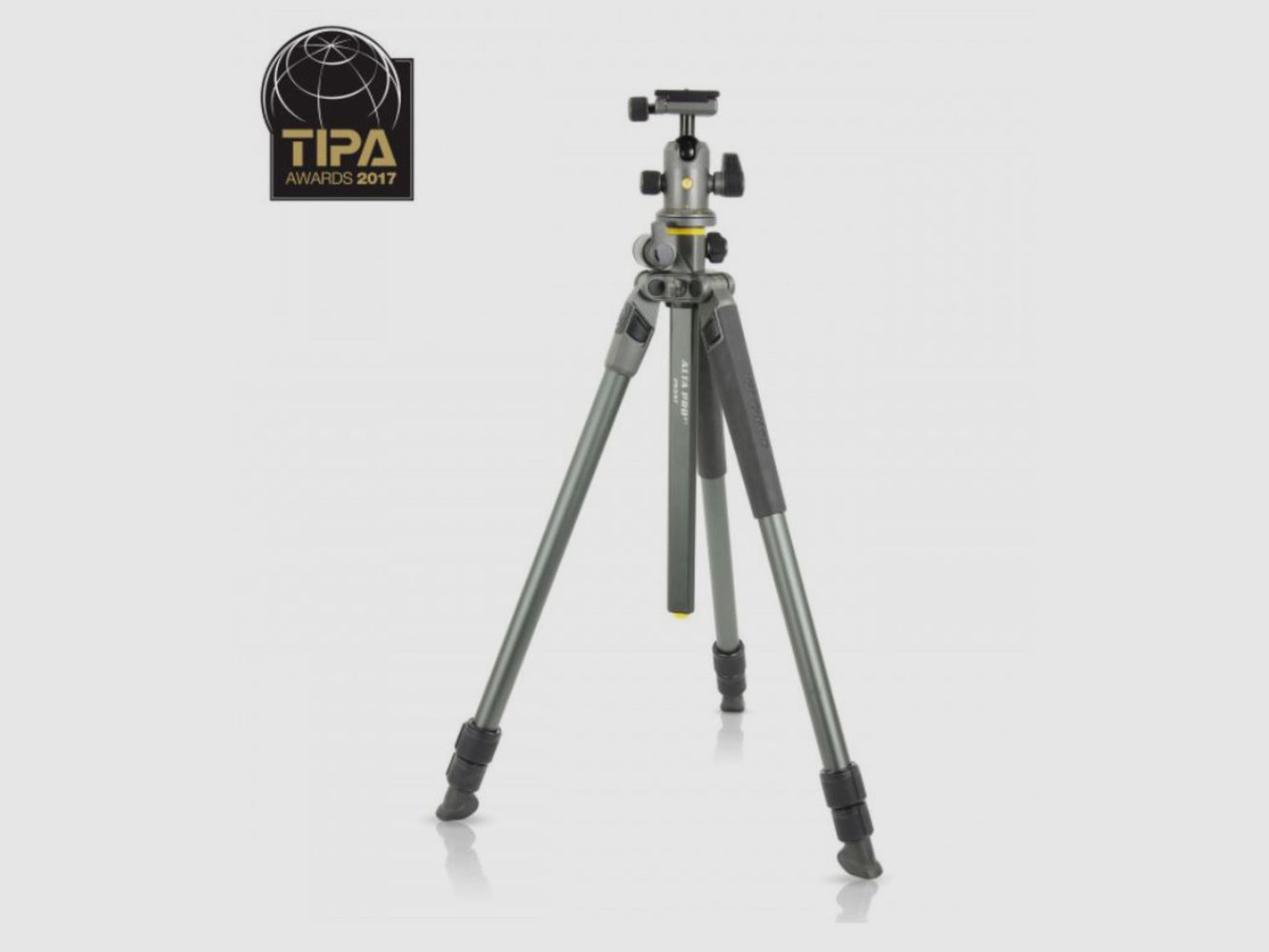 Vanguard Alta Pro 2+ 263AB 100 Kit Aluminium-Stativ mit Kugelkopf BH-100 - Stabilität im Gelände, Bild 1 von 8