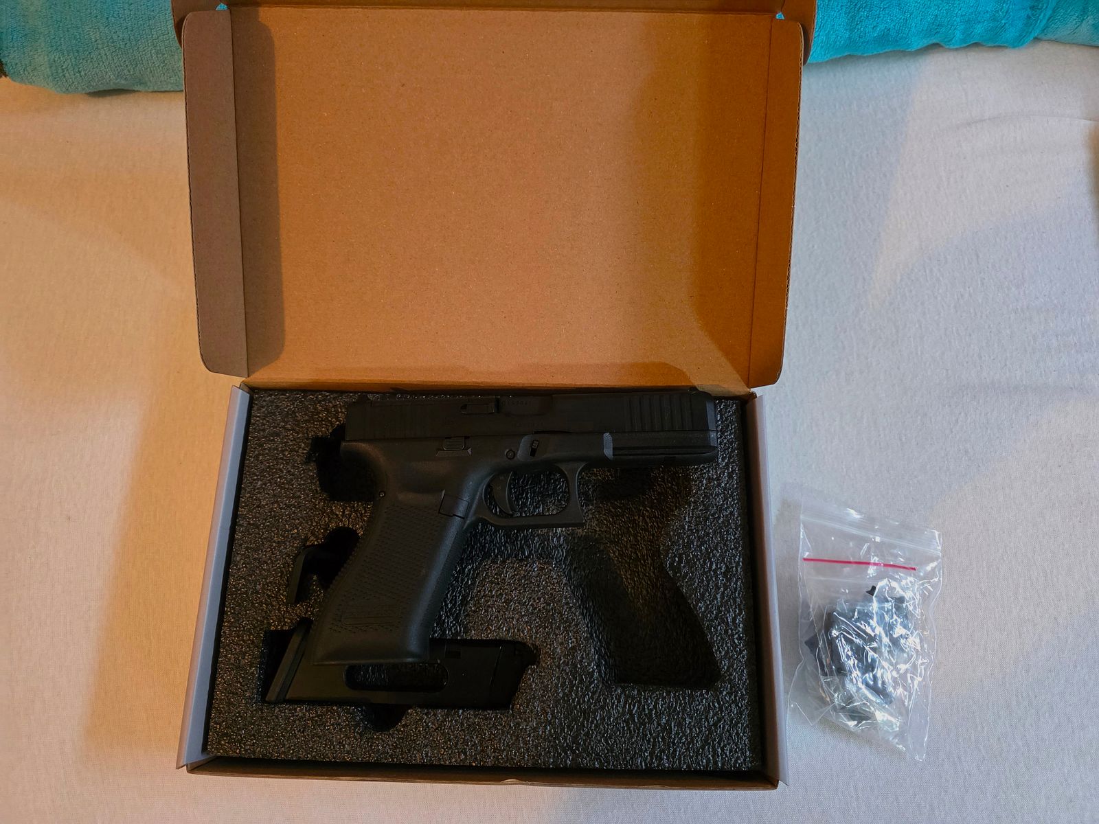 Airsoft Glock 17 Gen5 MOS CO2 6mm BBs