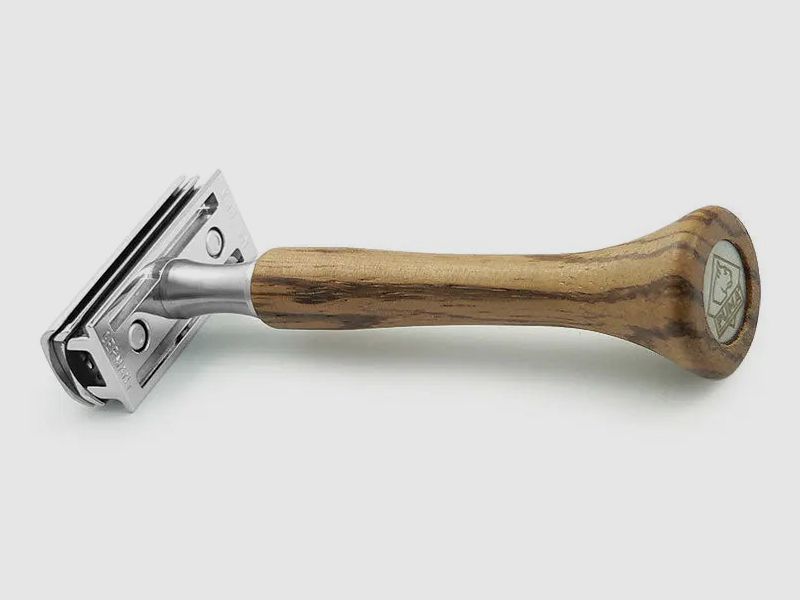 Maquinilla de afeitar PUMA 4Shave con mango de madera de zebrano
