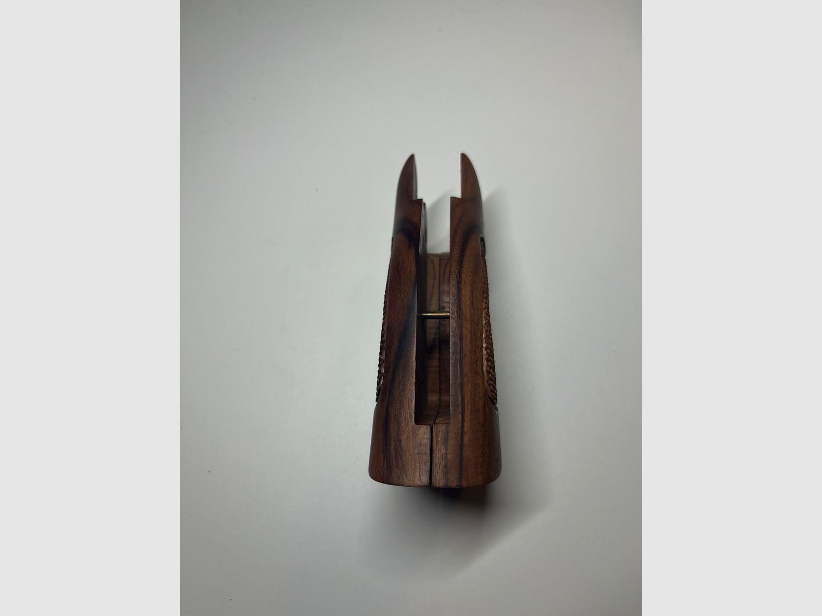 Originale Smith & Wesson Holzgriffschalen für 586/686 K/L Rahmen Square Butt