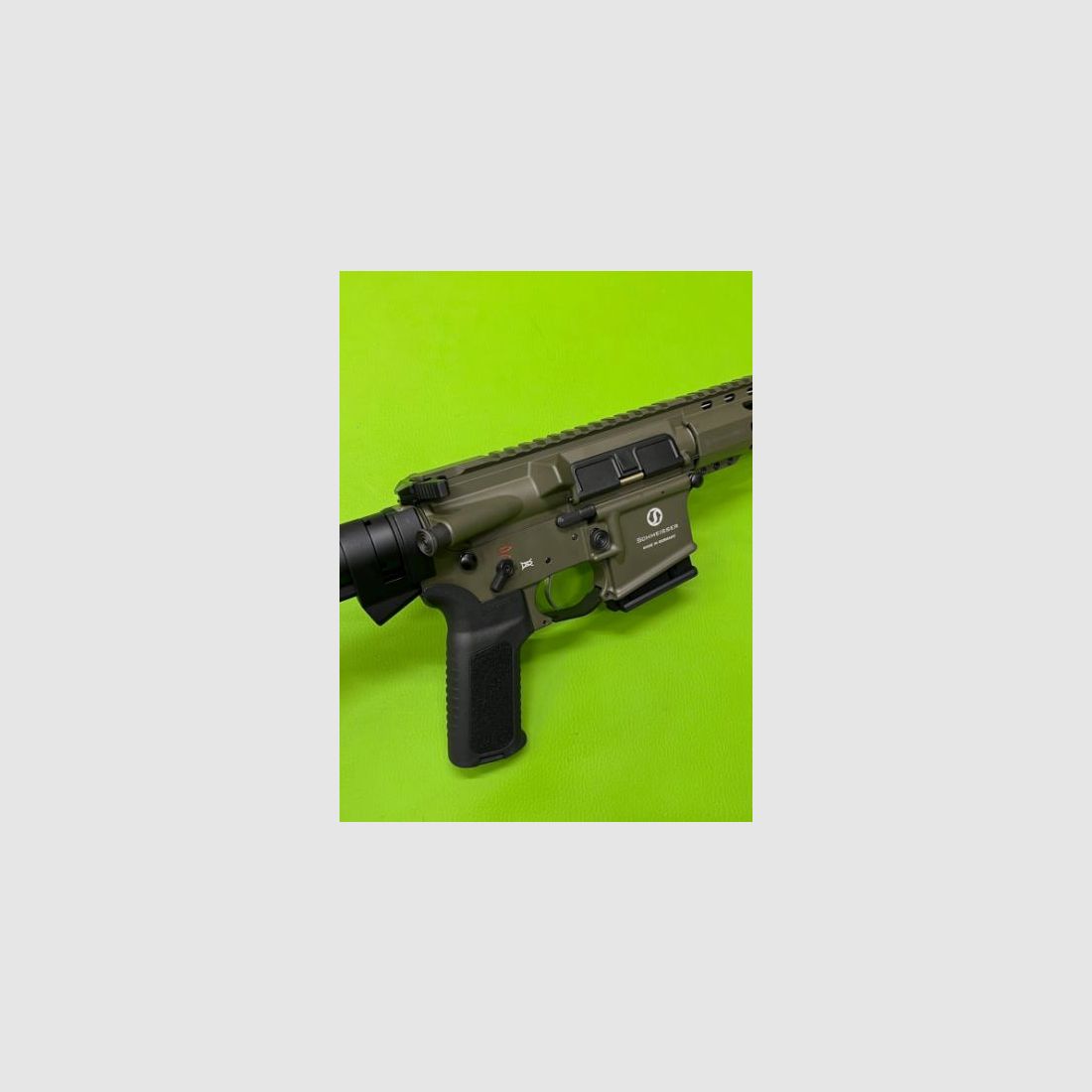 Schmeisser AR15 DYNAMIC L OD-Green Halbautomatische Büchse, 16,75" .223Rem, Bild 3 von 6