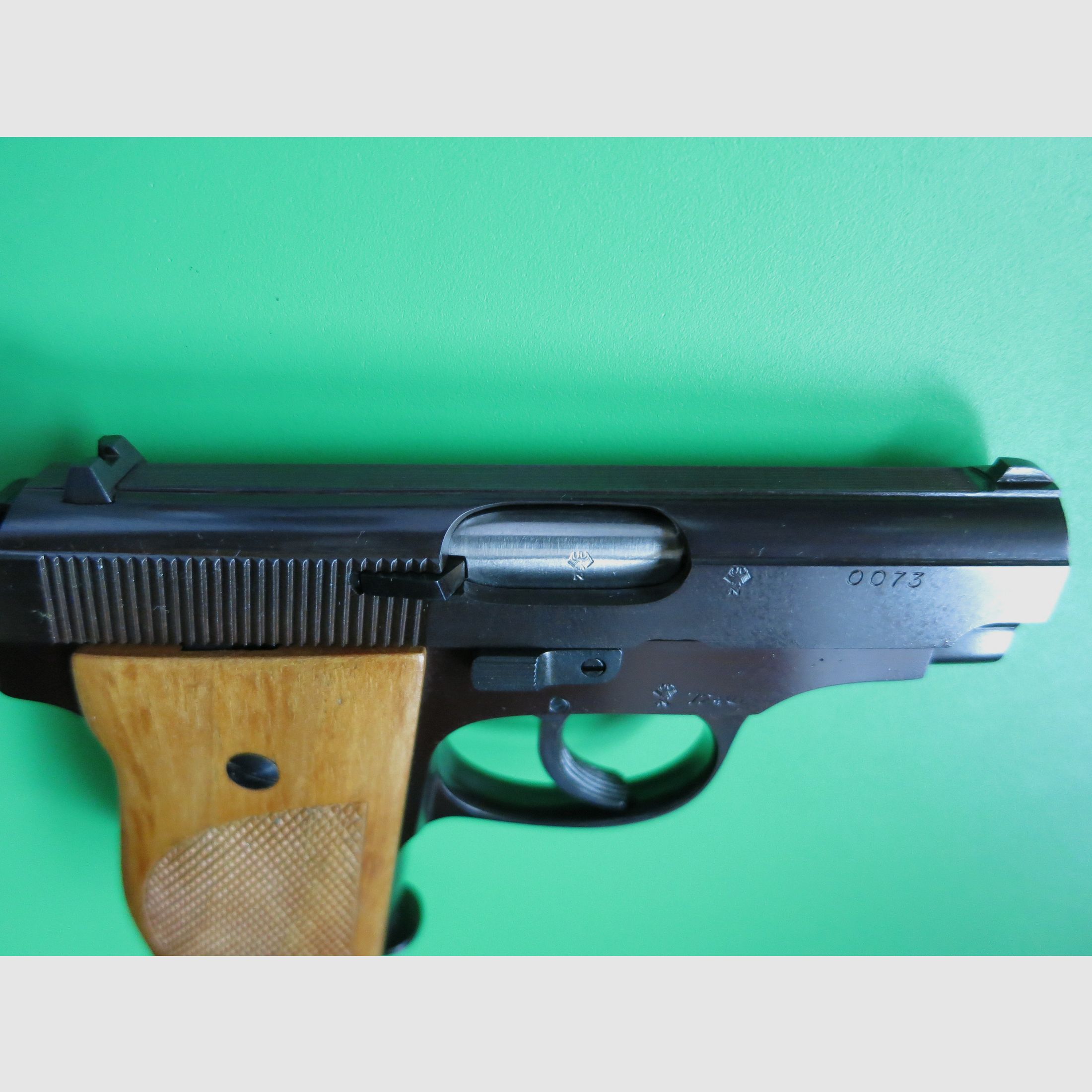 Korriphila (Budischowsky) TP70, Kal. .22lfb, extrem selte Taschenpistole, sehr gut wie neu     #79