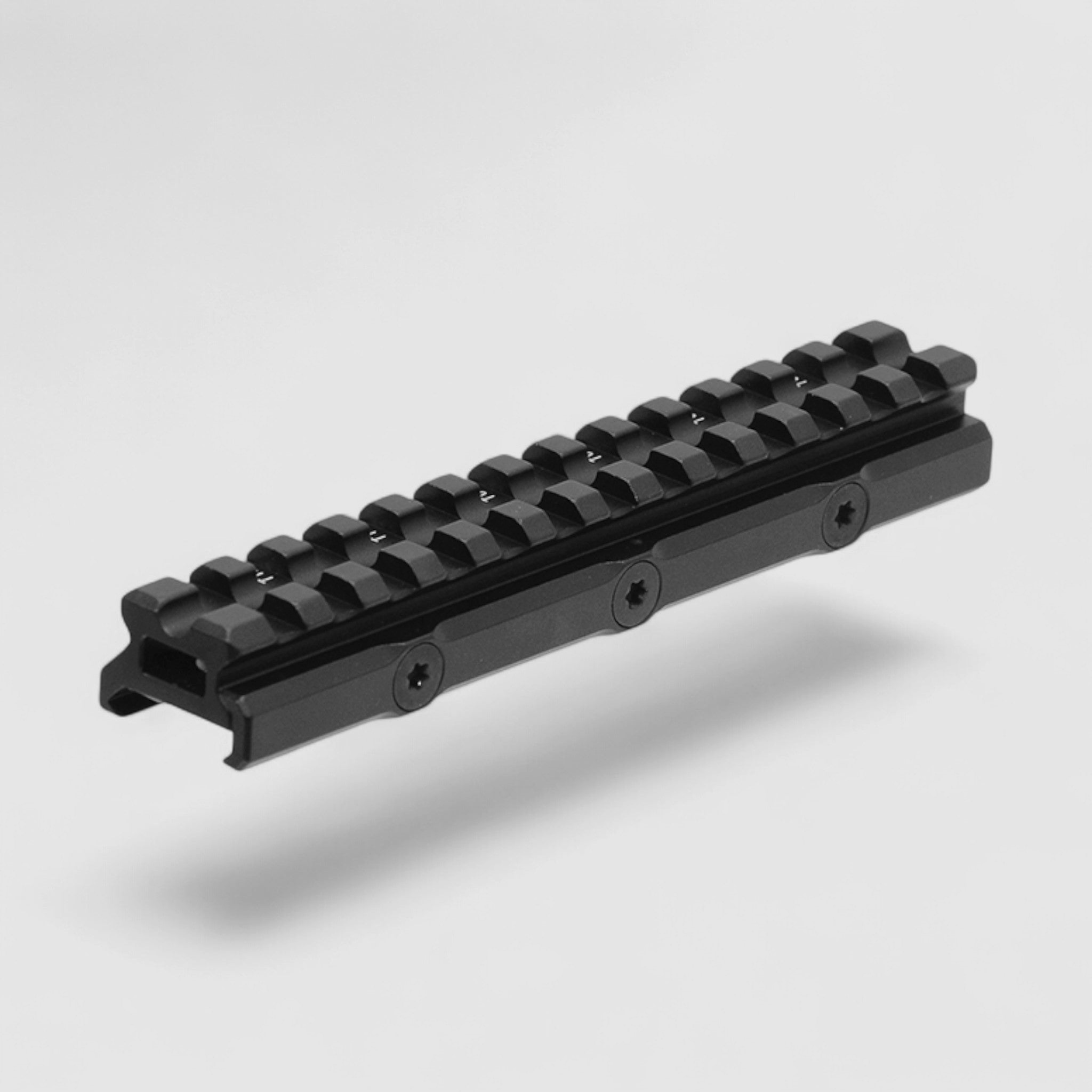 UTG Super Slim Elevated Mount, 13 Slot