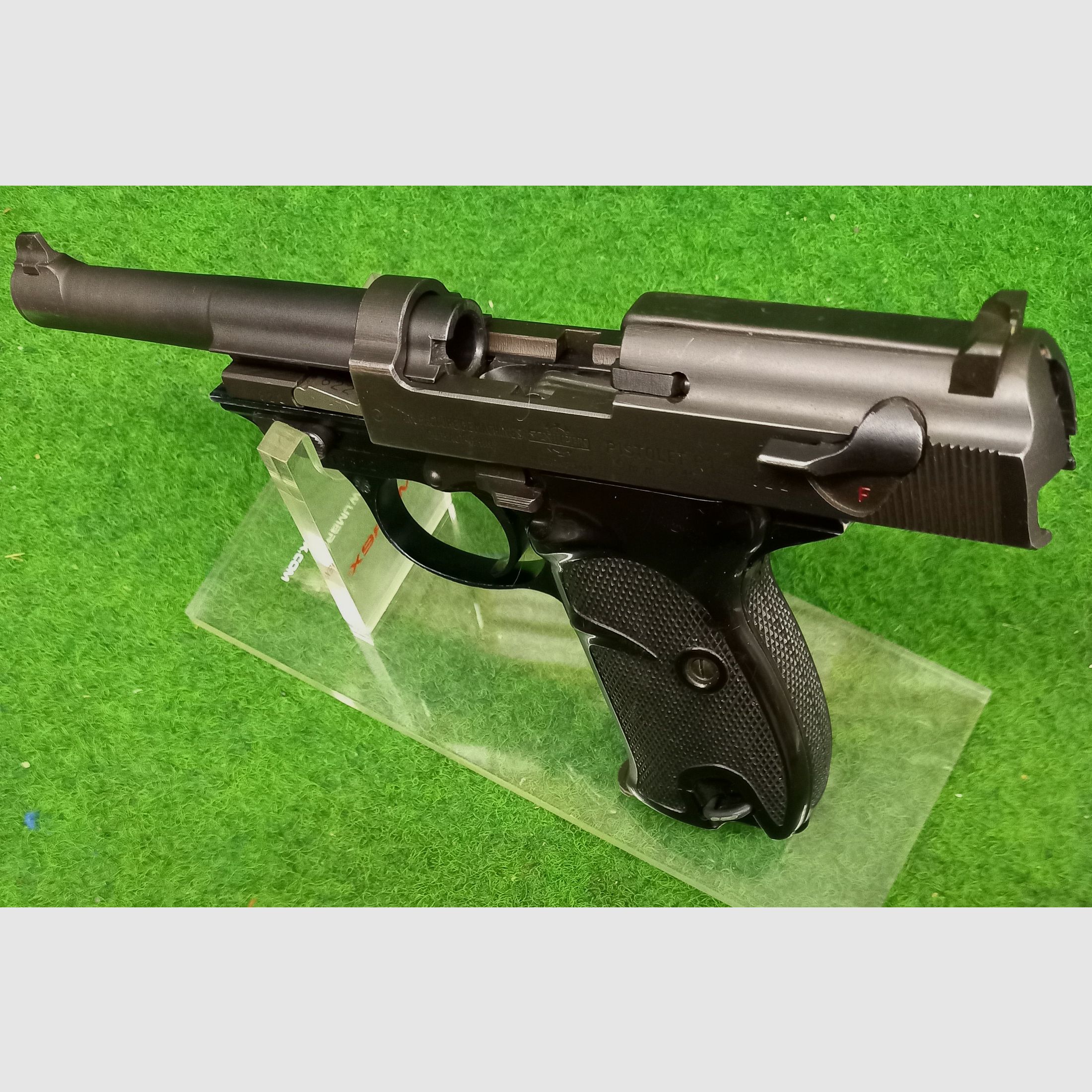 Walther / Manurhin P1 berlińskiej policji w kalibrze 9mm Luger,