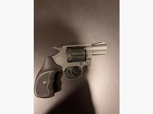 Pistolet à gaz à vendre (NEUF)