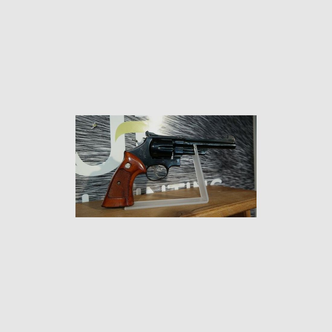 Smith & Wesson; Mod 27-2
