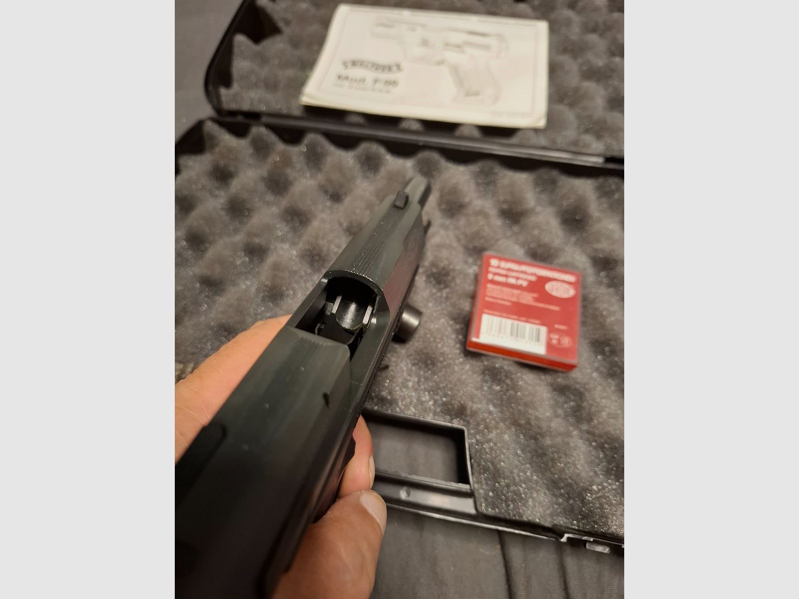 Walther P99  PTB 637  9mm P.A.K. mit Pfefferpatronen , Bild 3 von 5