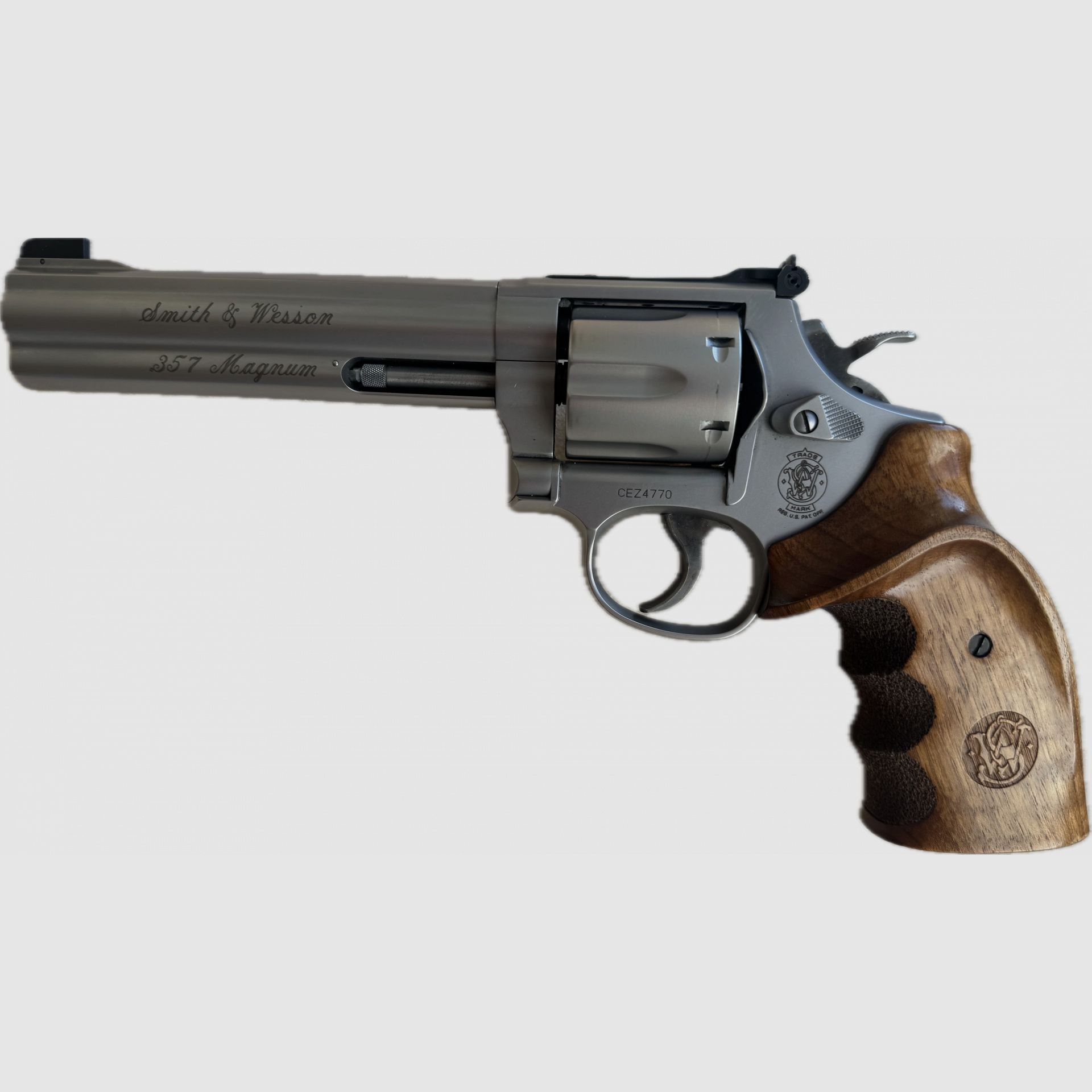 Smith & Wesson Modell 686-5 – 6 Zoll / Kaliber .357 Magnum
