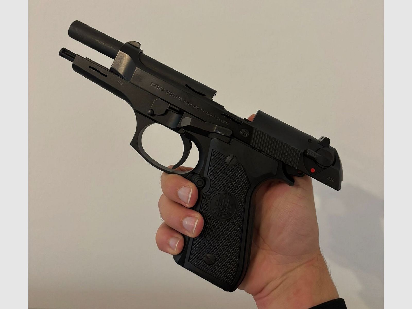 Beretta 92 FS 9x19 pistola