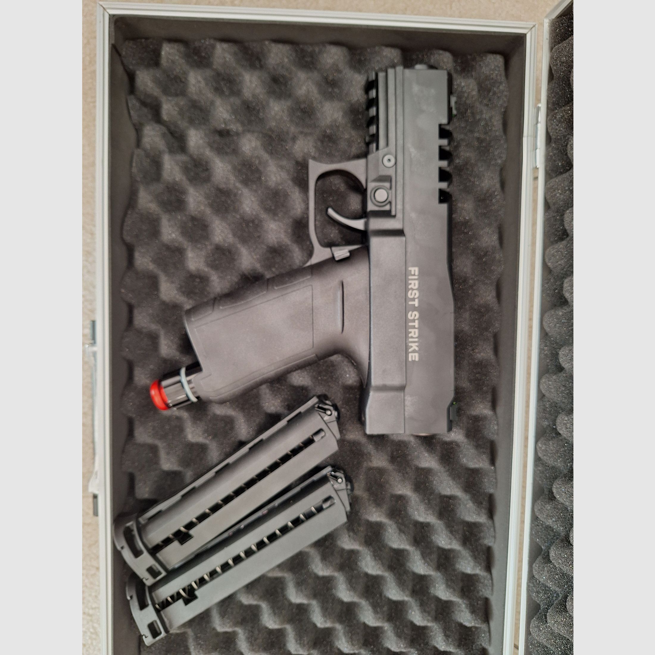 First Strike RAM Pistole, Bild 8 von 10