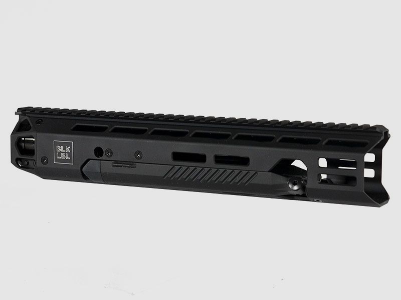 BLK LBL AR15 handguard with integrated bipod