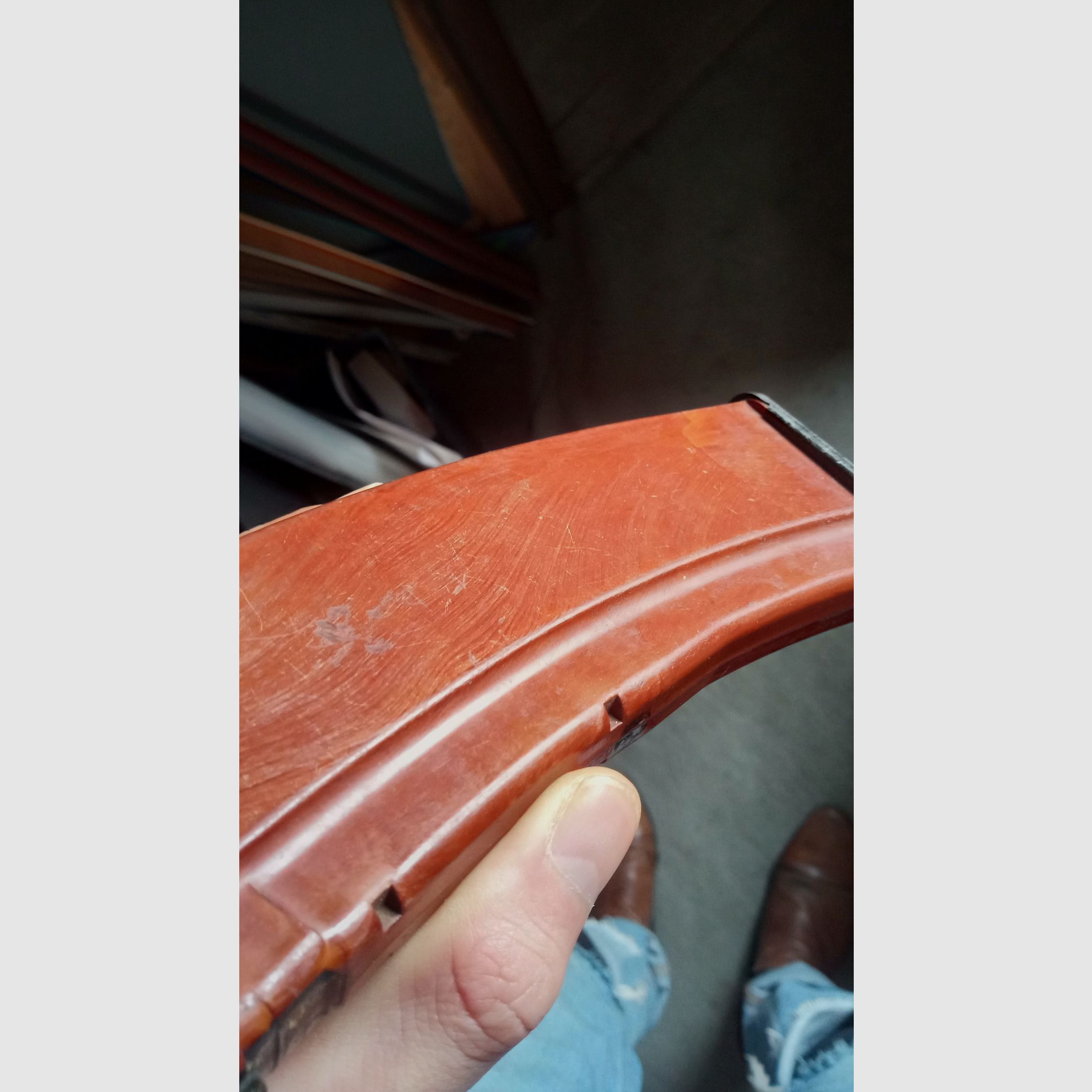 ost-deutsches MPi-74 / AK74 Deko Magazin aus AG4 Glasfaser Bakelit (unbrauchbar/deaktiviert)   // DDR NVA / Yunker