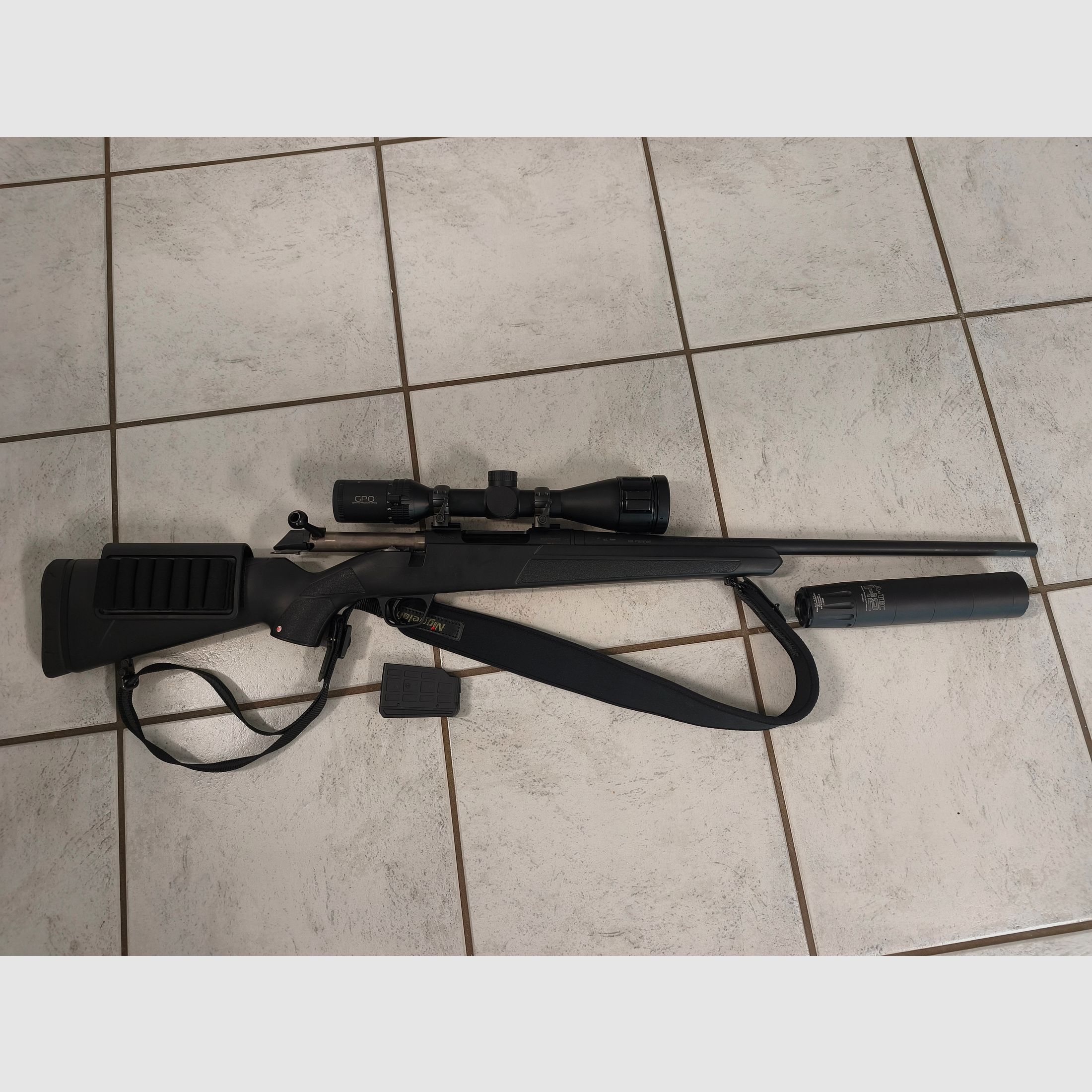 Winchester XPR Cal. .308 Win. pack complet avec optique & accessoires