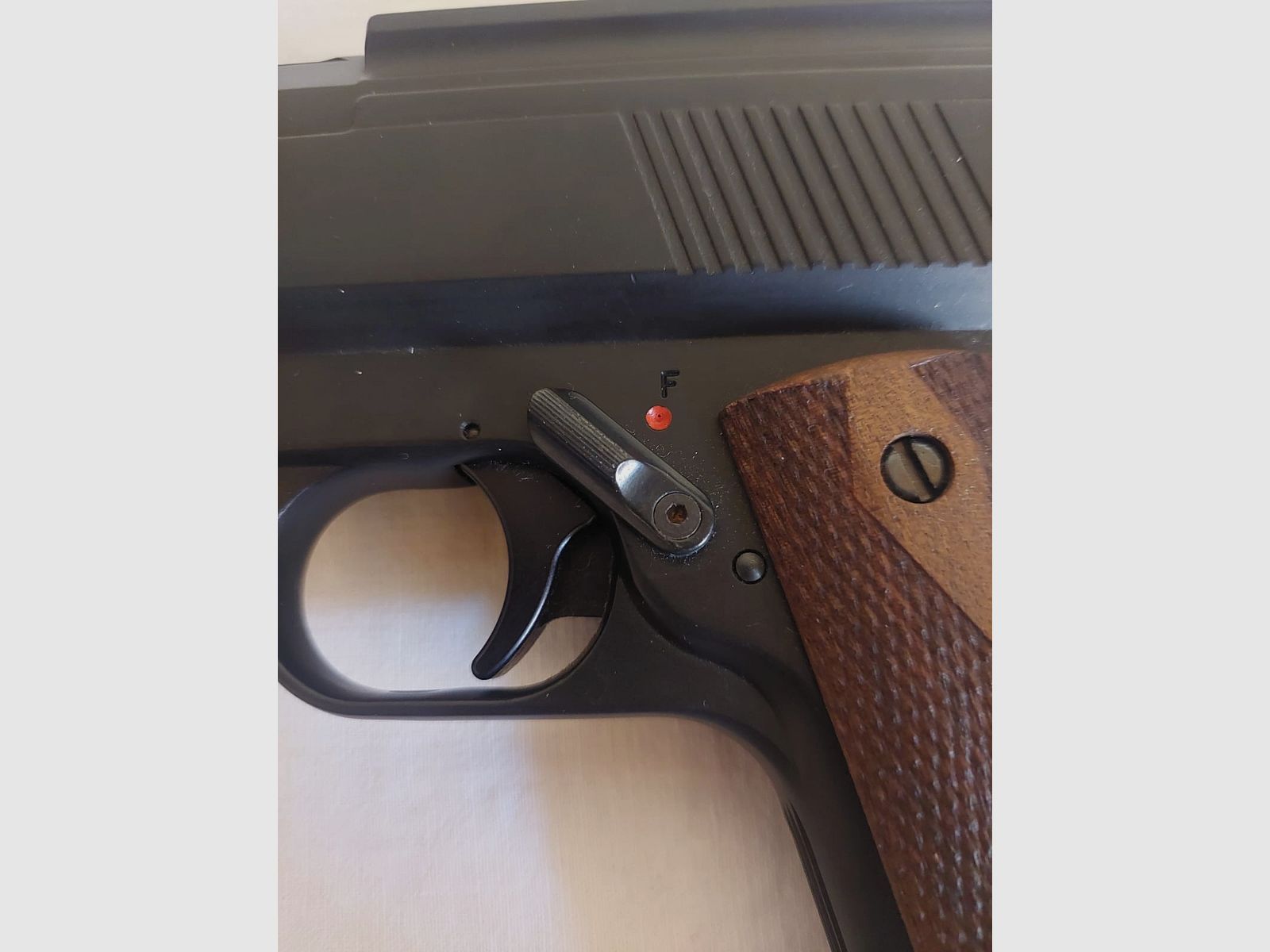 Weihrauch HW45 Luftdruckpistole 5,5 mm Diabolo brüniert + Zubehör VB