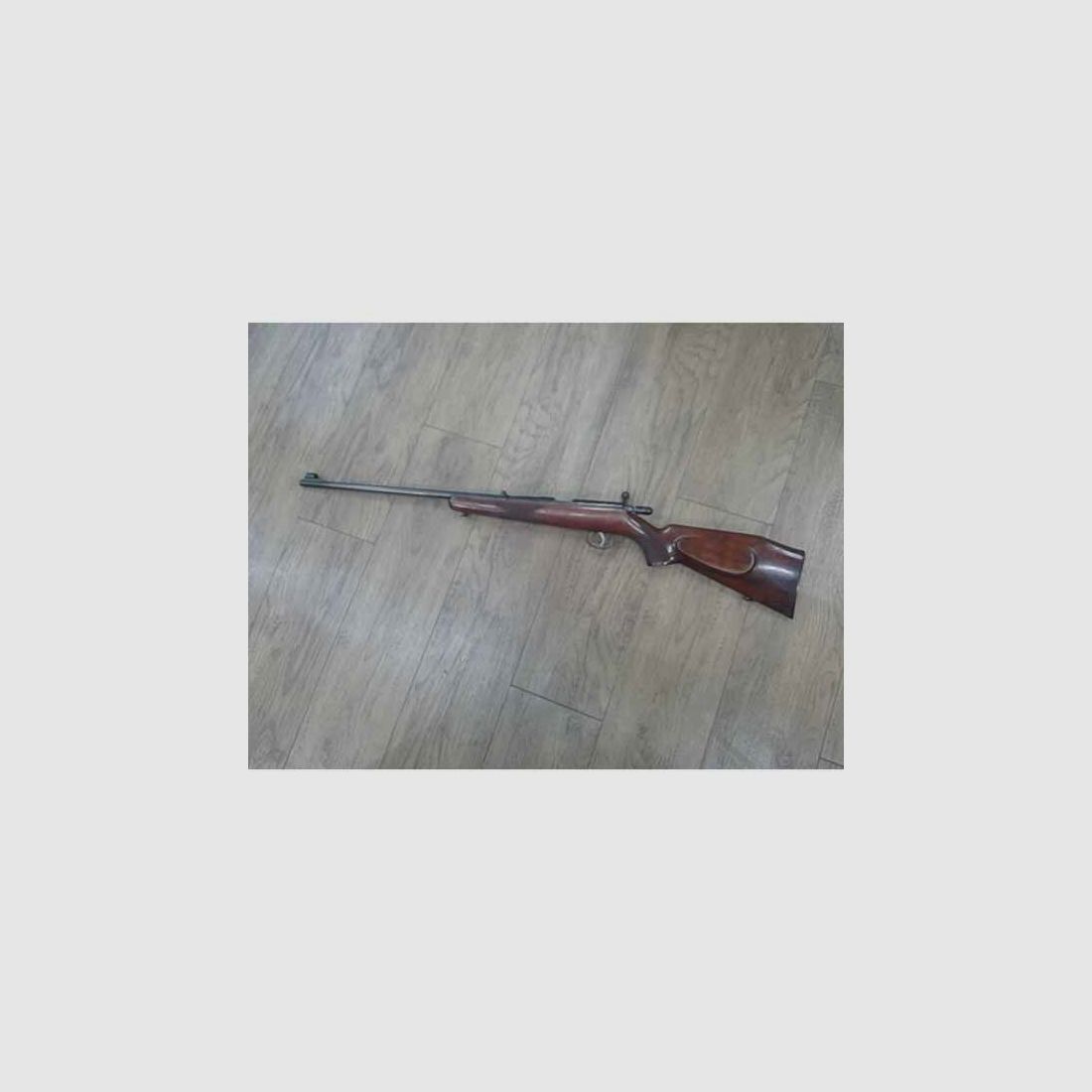 Repetierbüchse Anschütz Kal.22lr. gebraucht