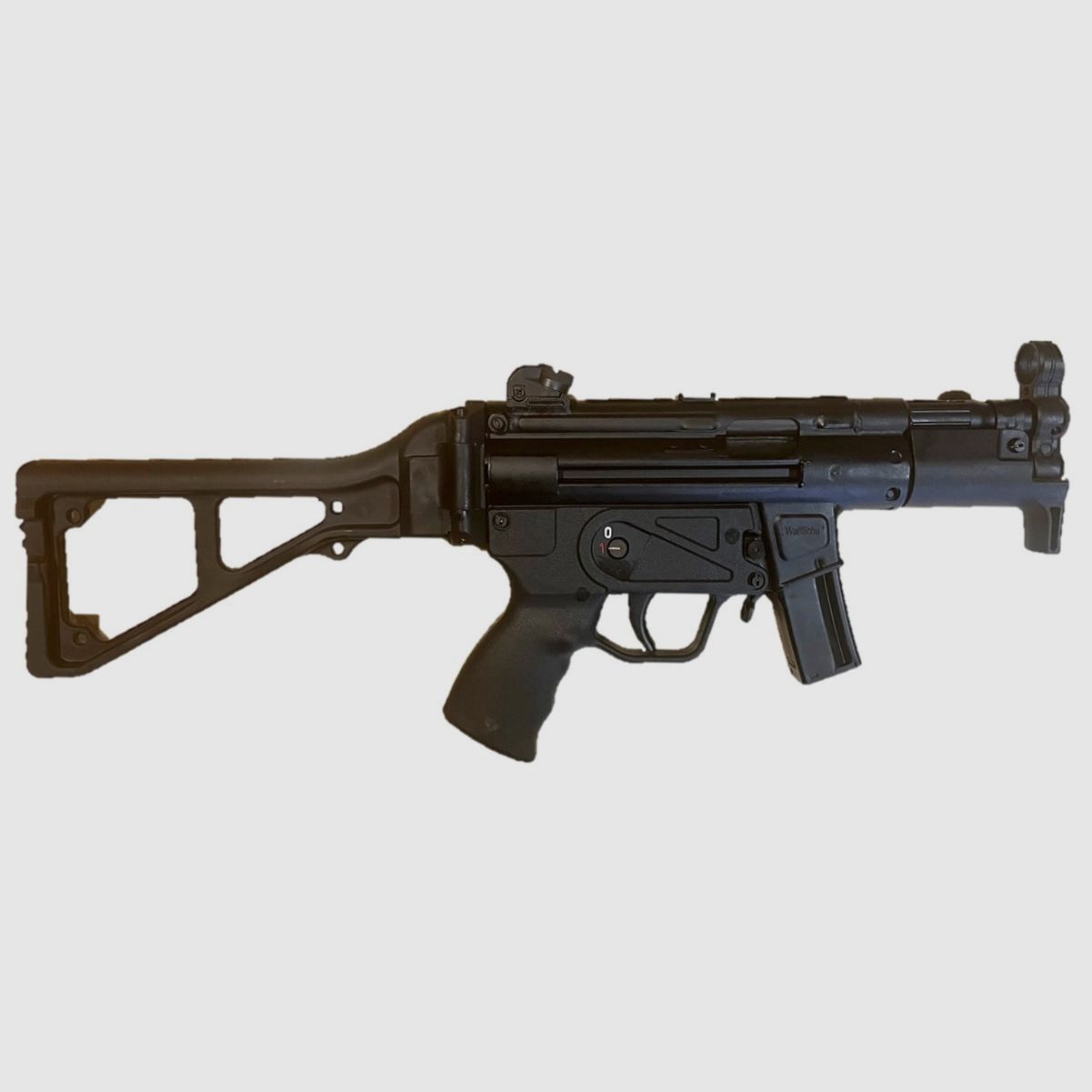 MKE – T94K con culata plegable B&T / cal. 9mm