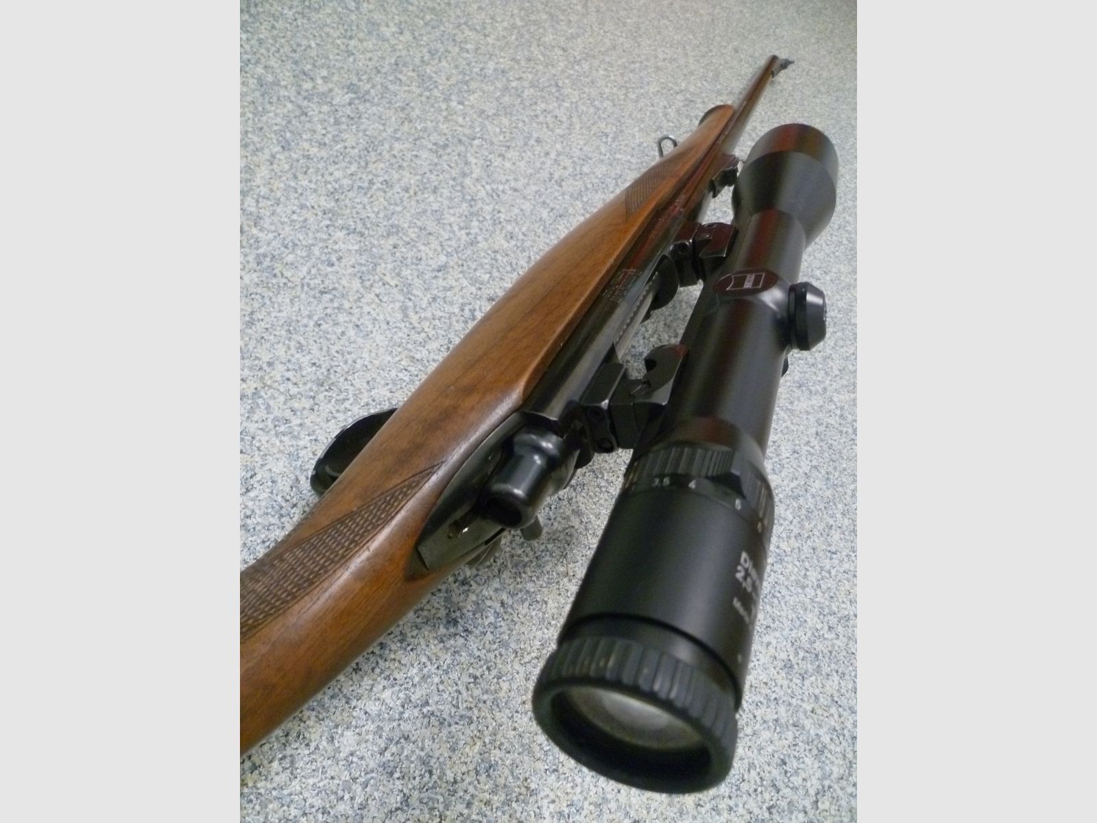 Repetierbüchse Remington 700 .30-06 Spring.