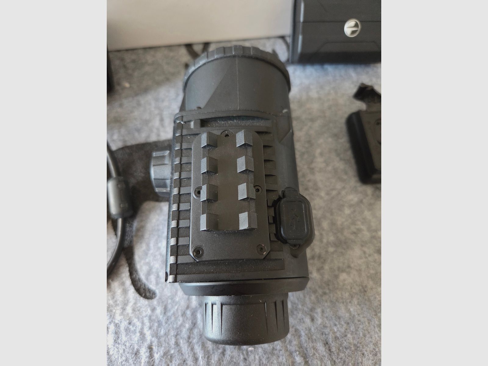 Termowizyjny celownik Pulsar Krypton XG50 *Odnowiony*