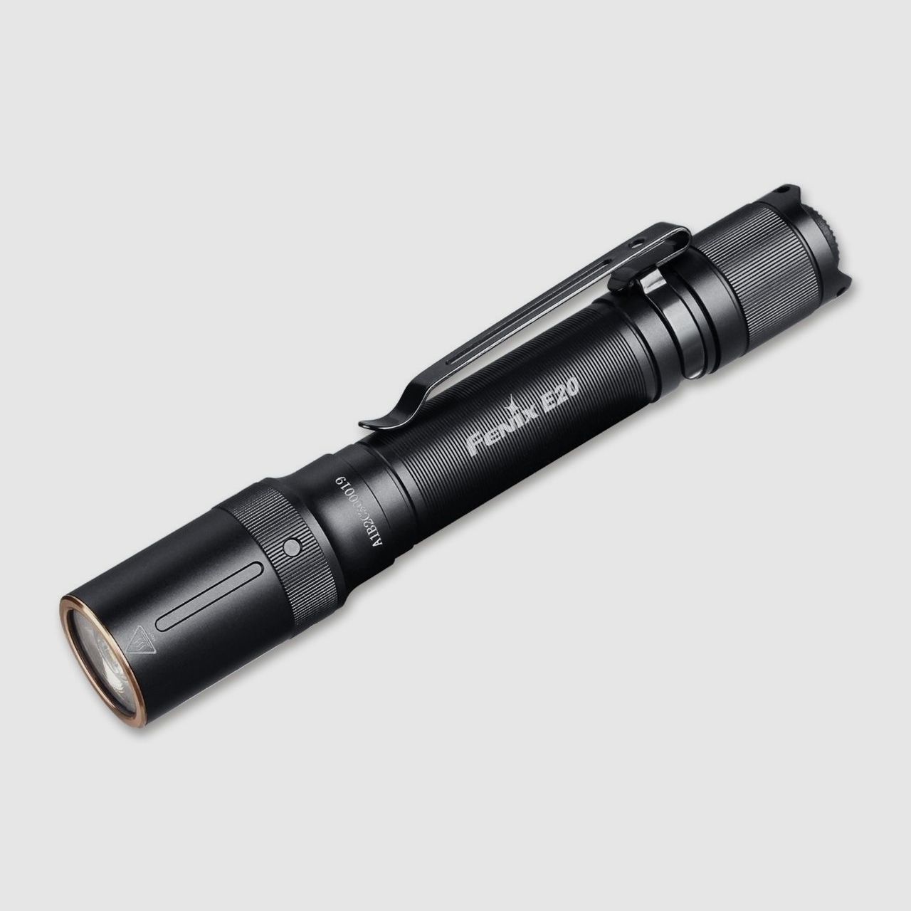 LAMPE DE POCHE FENIX E20 V2.0