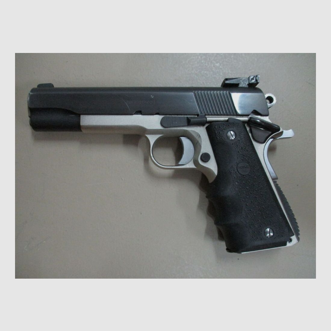 Pistolet Colt 1911 Essex avec canon National Match, glissière et tuning 1911