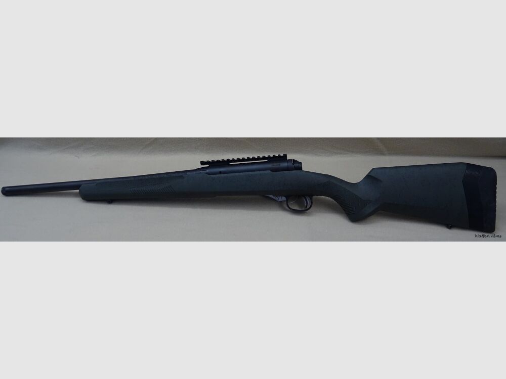 Savage 110, image 1 sur 3