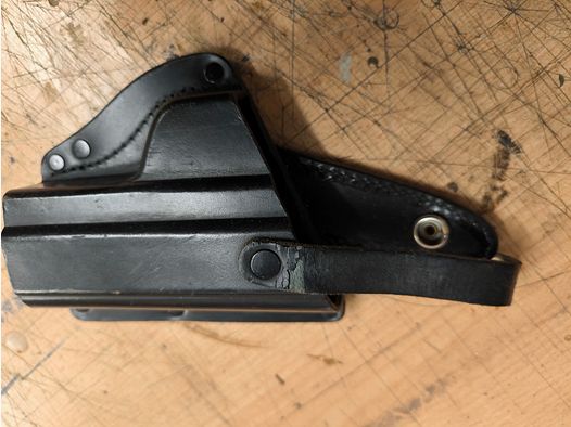 Pistolenholster schwarz für Gürtel