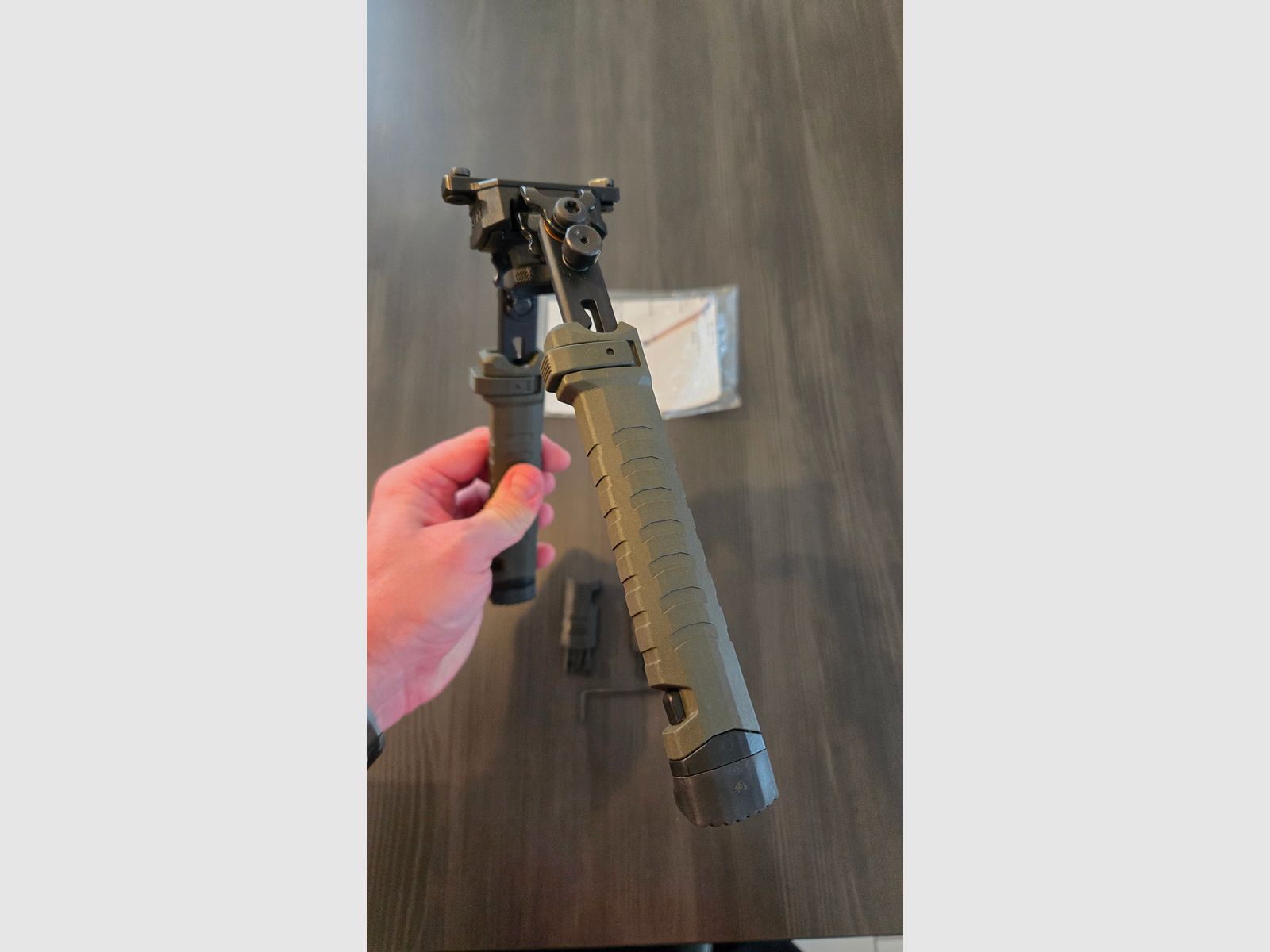 FAB Spike Precision Bipod - Zweibein Olive