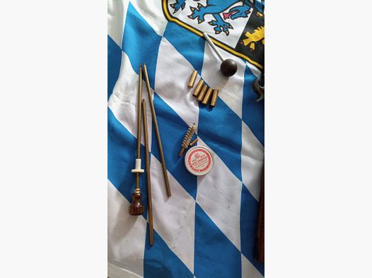 Fucile a retrocarica a percussione Pedersoli Sharps Mod. 1859 Sniper 30" Cal.45/70 Perc. Lunghezza: ca. 118cm Lunghezza della canna: ca. 74,5cm, Peso: ca. 4,5kg