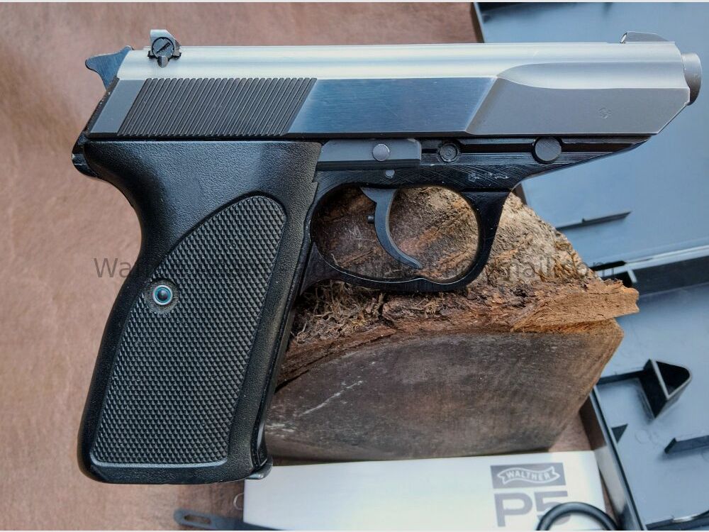 Walther P5