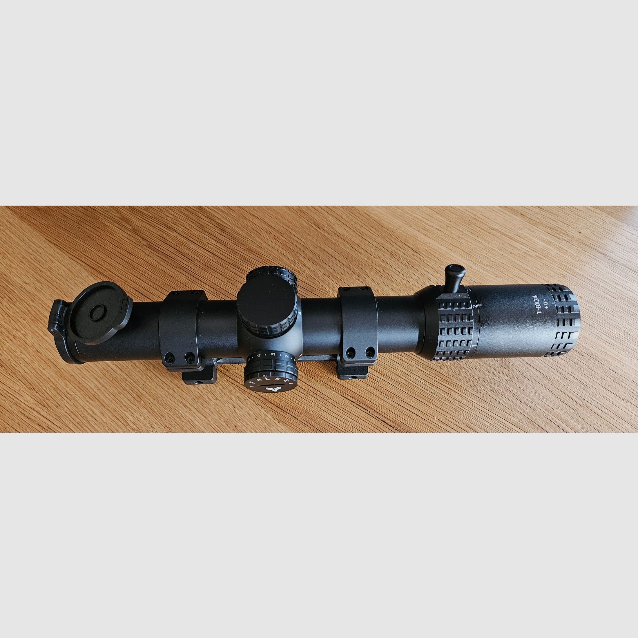 Falke 1-8x24 PRO SAS telescopio / LPVO / FFP / incluido ERATAC 34mm montaje en bloque