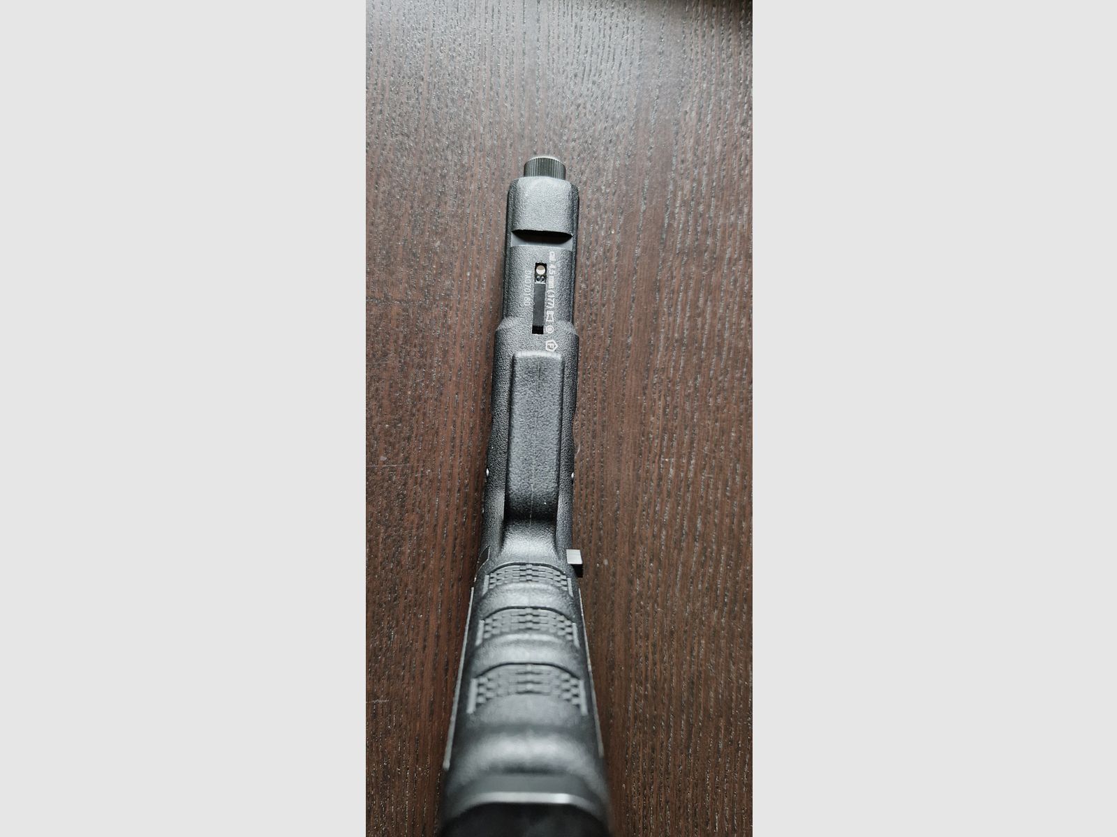 Glock 17 con filettatura della canna pistola Co2 calibro 4,5 mm acciaio BB / Diabolo caricatore difettoso!!!