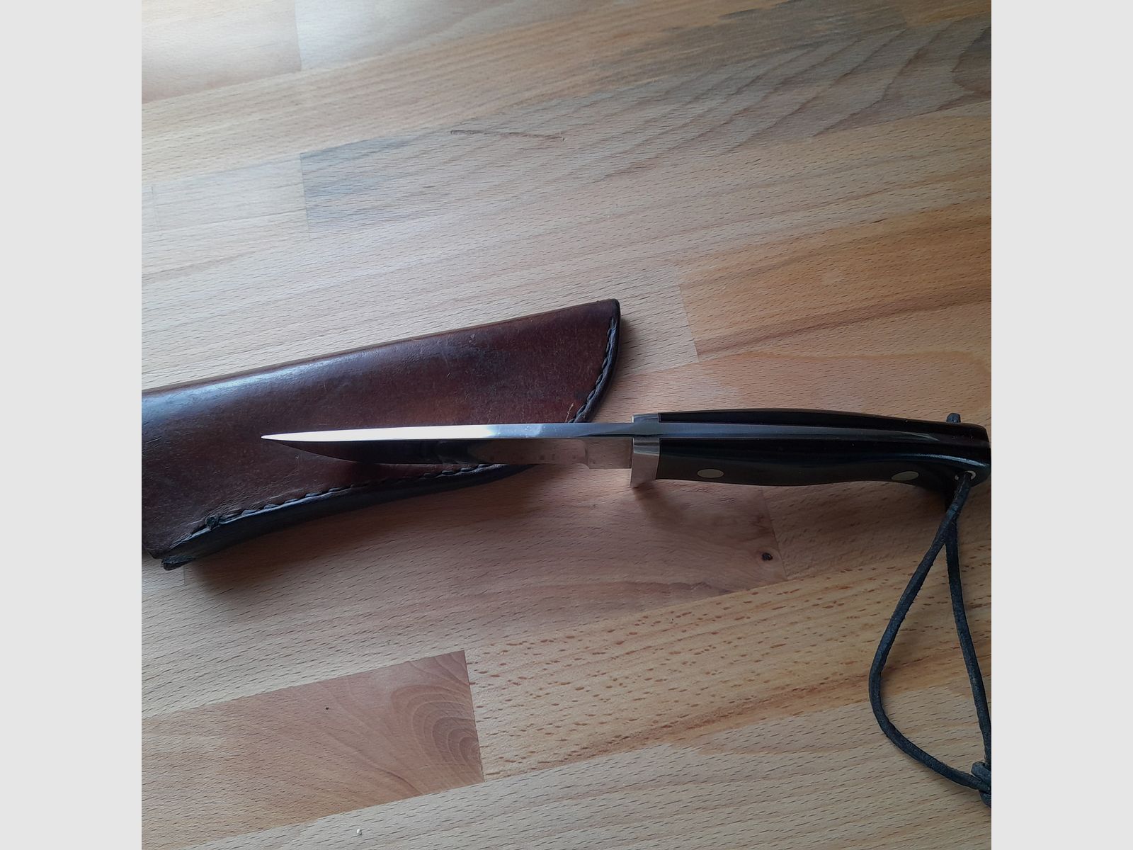 Wolf Borger Messer – vor ca. 35 Jahren auf einem Messermacher Treffen - Messe in Graben-Neudorf von ihm persönlich gekauft.