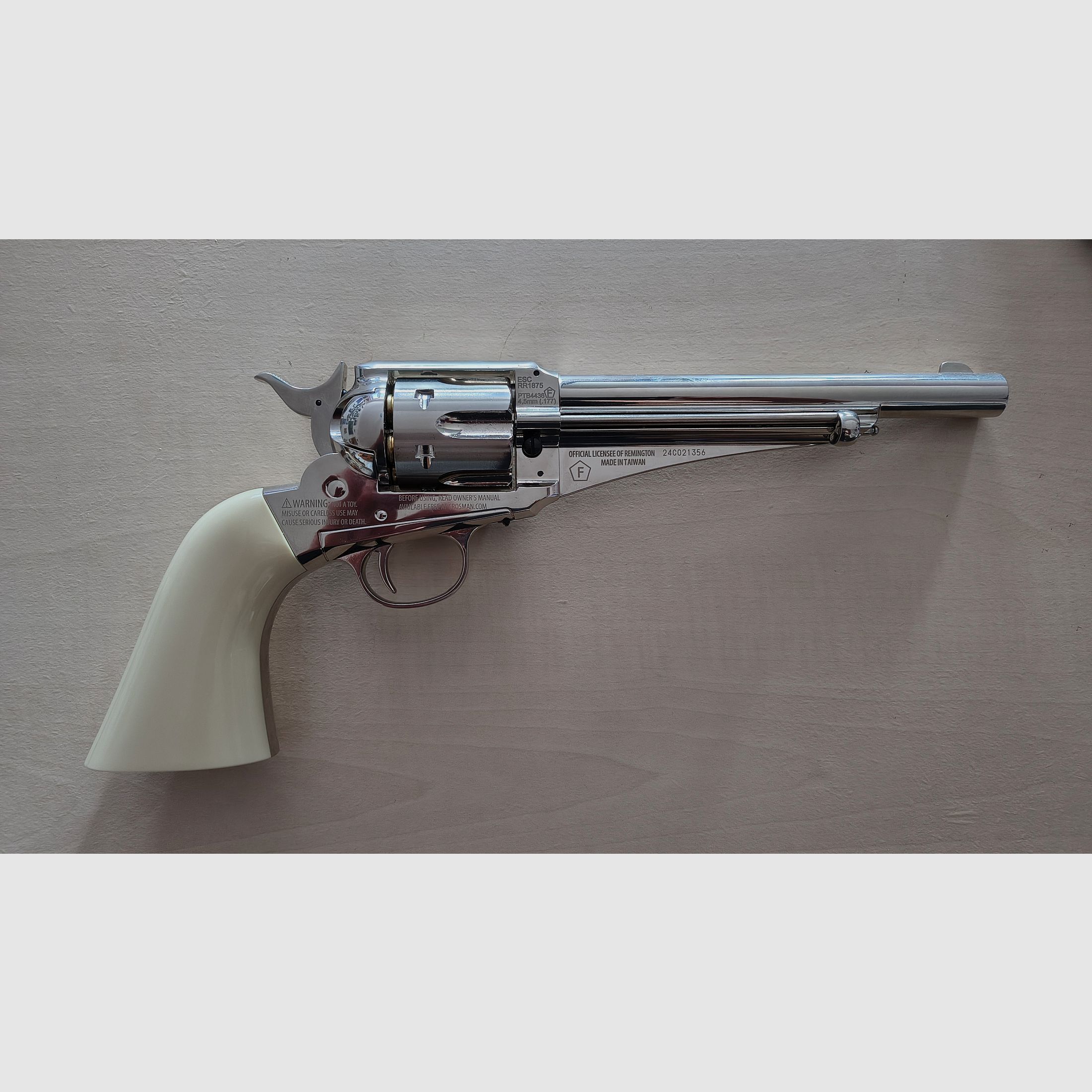 Crosman Remington 1875 CO2 Western revolver 4.5mm