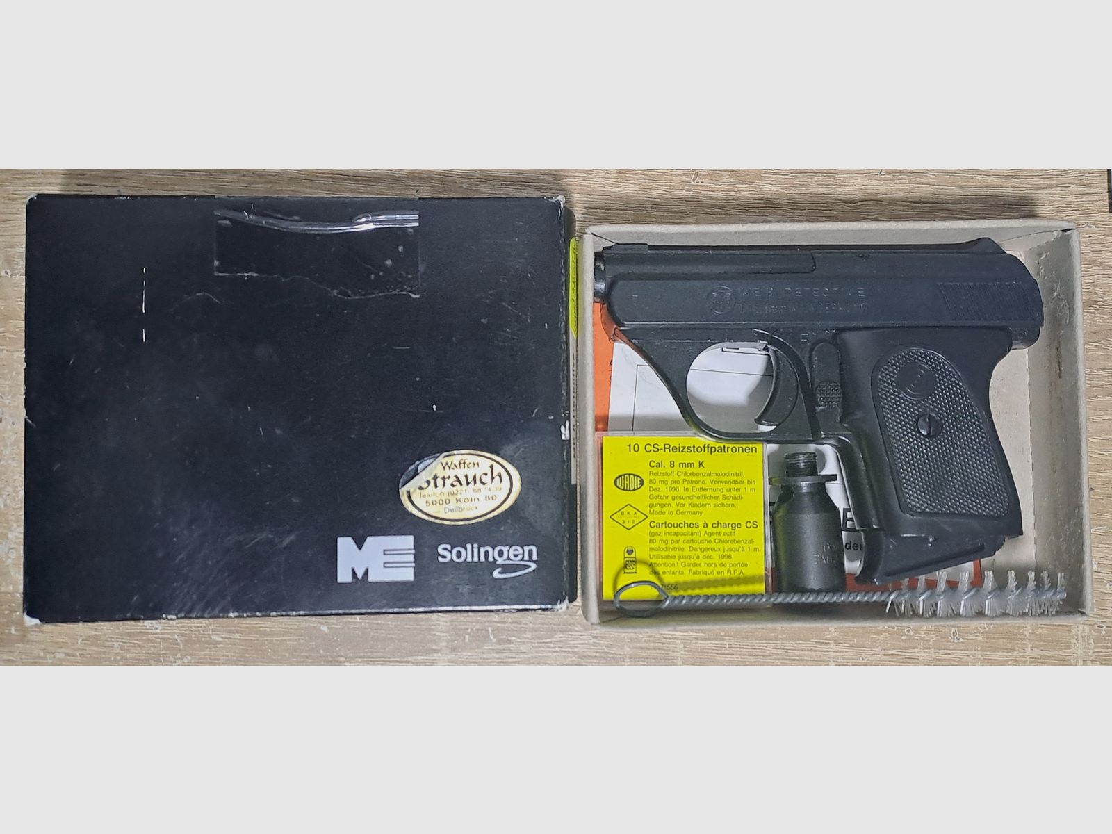 Seltene ME 8 Detective 8mm Knall im PTB 100/2 in Verpackung!