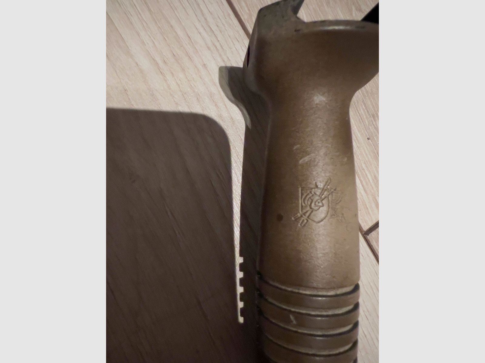 VFC impugnatura verticale - nello stile di Knight's Armament (KAC) - condizioni eccellenti!