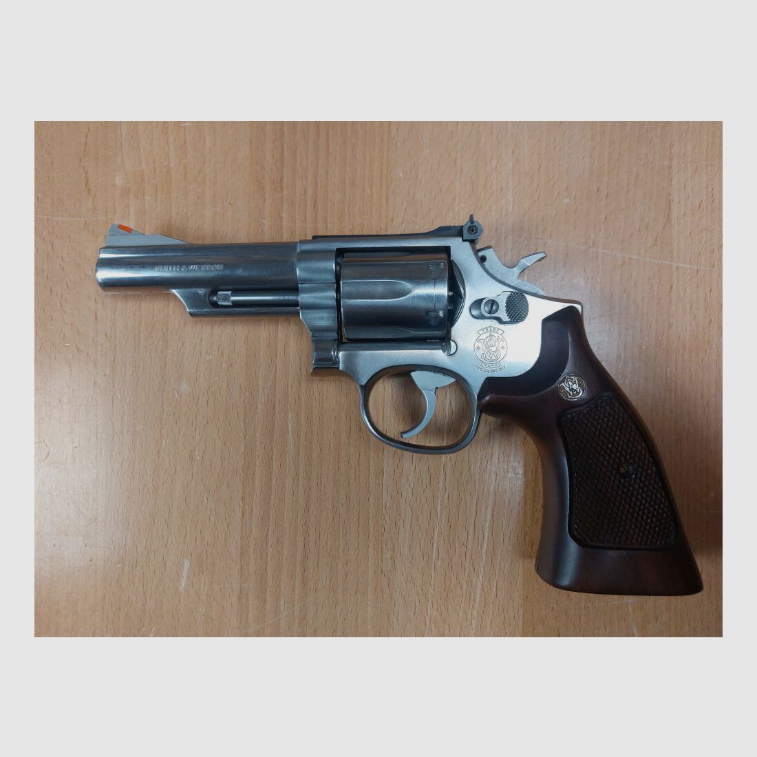 Smith & Wesson, USA M 66 - 2