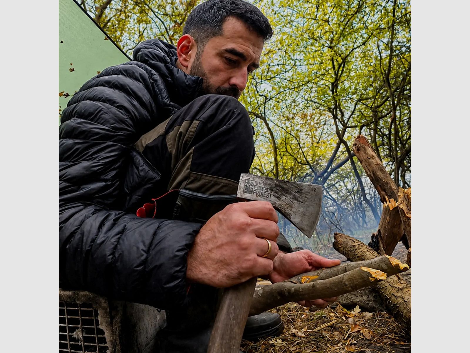 PUMA hunting hut hatchet
