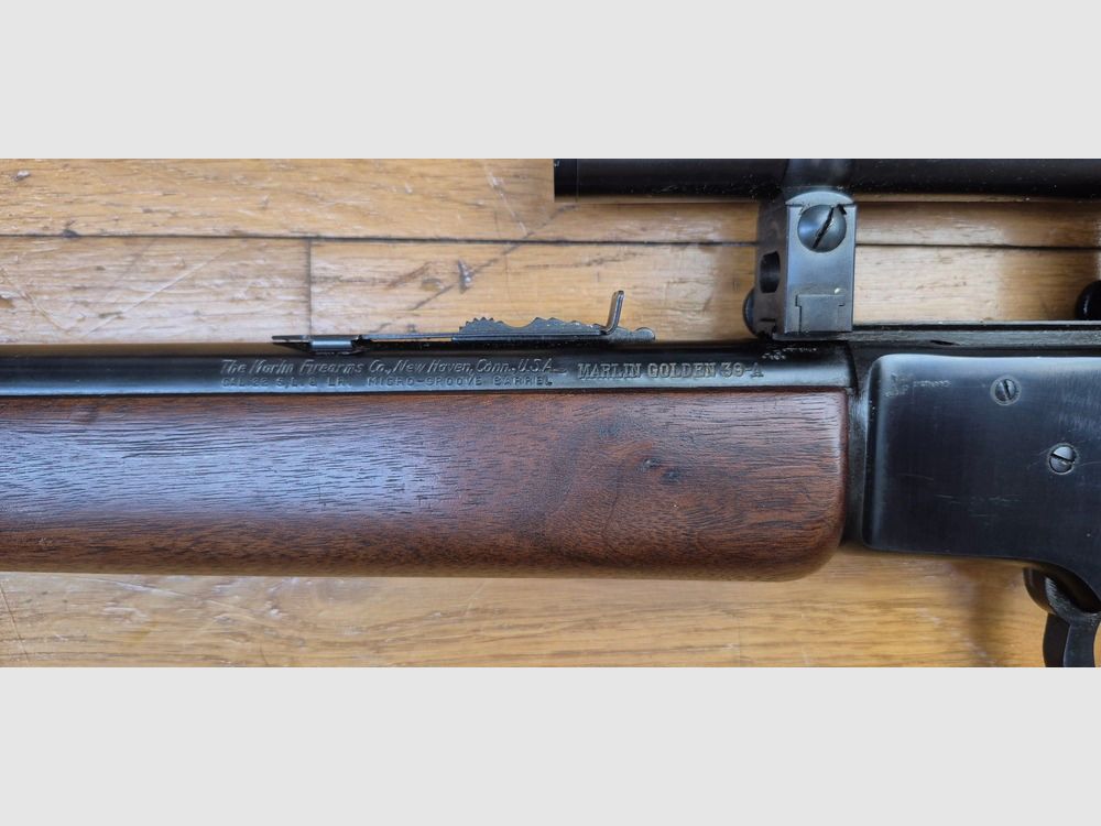 Très belle carabine à levier sous garde Marlin Golden 39A – Calibre 22LR – 10 coups + 1 en 22LR – Très belle fabrication « JM » de 1962 – démontable ou « Take-down » – Rayures micro-grooves – État mécanique et esthétique superbe – Montage acier avec lunette Monope X2.5 à réticule N°1 – Arme d&rsquo;amusement et petite chasse magnifique – TBE++, image 43 sur 47