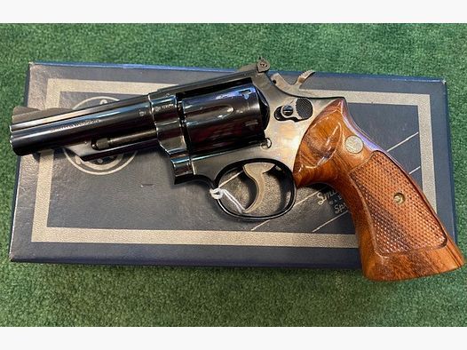 S&W 19-3 357M, 1969, EX COLLECTION, SPORTING.