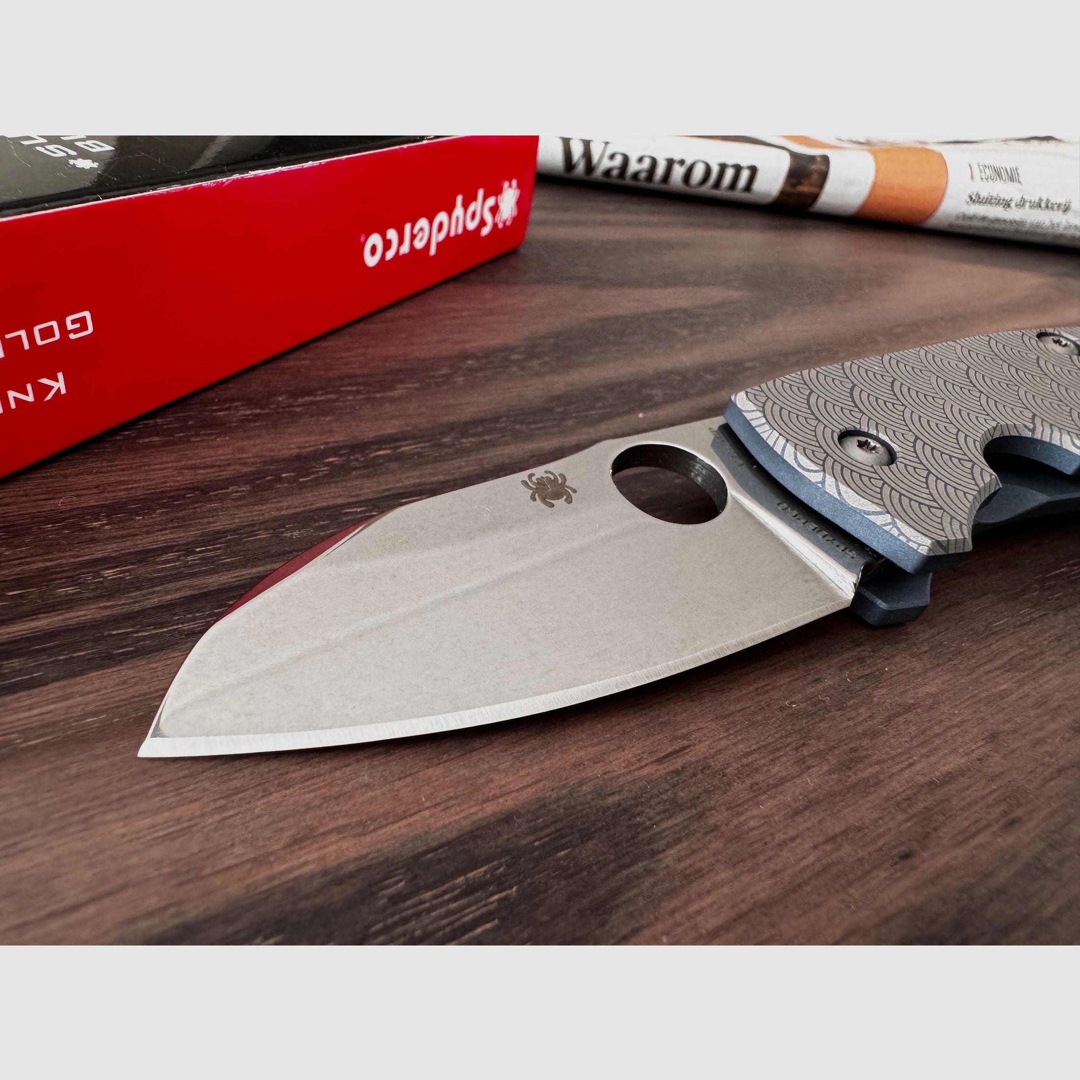 Spyderco Techno 2 EDC Modern Seigaiha Motiv (Exklusiv) Blau