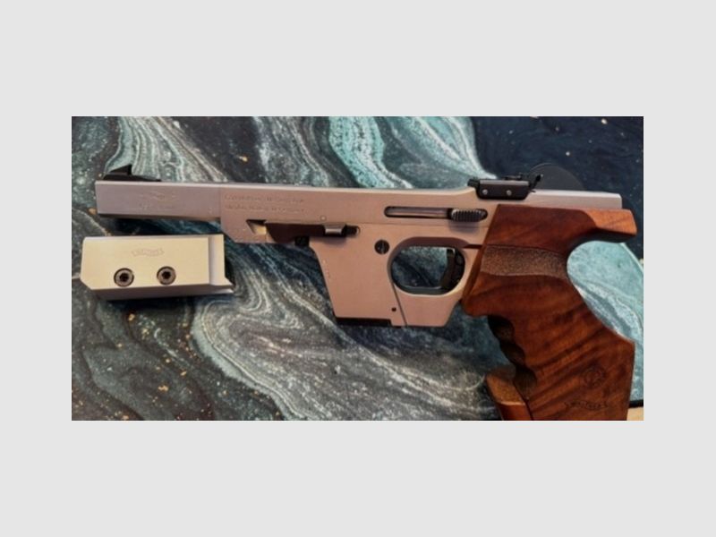 Walther GSP .22 l.r. met barrel weight