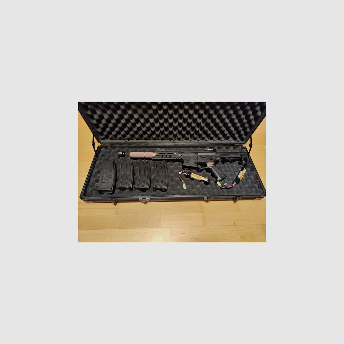 ARP 556 v2s s-aeg black