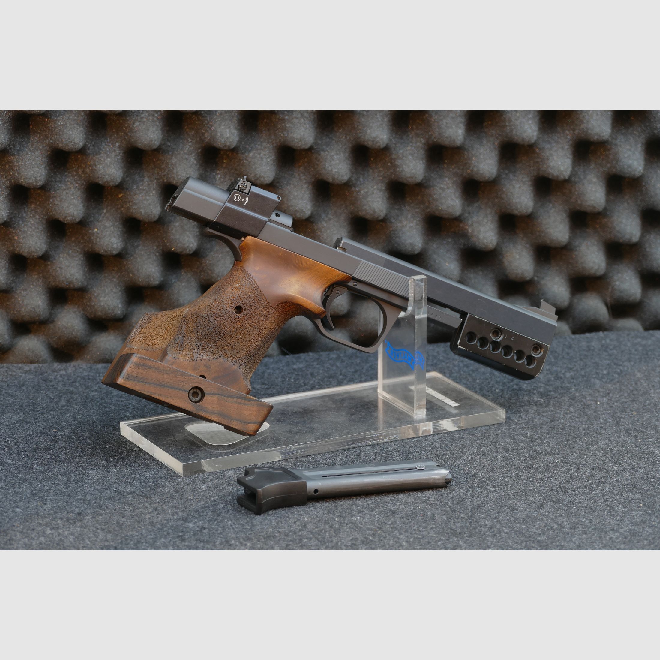 Hämmerli 208S (ultima versione, ponticello angolare) – .22 LR