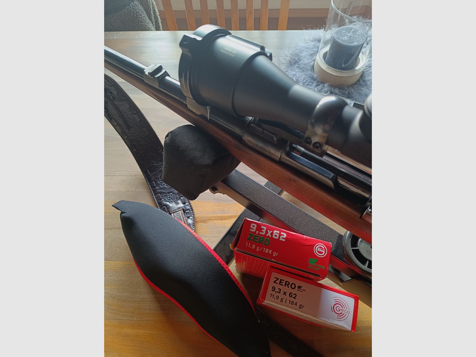 Repeater rifle Voere cal. 9.3x62 (VHB)