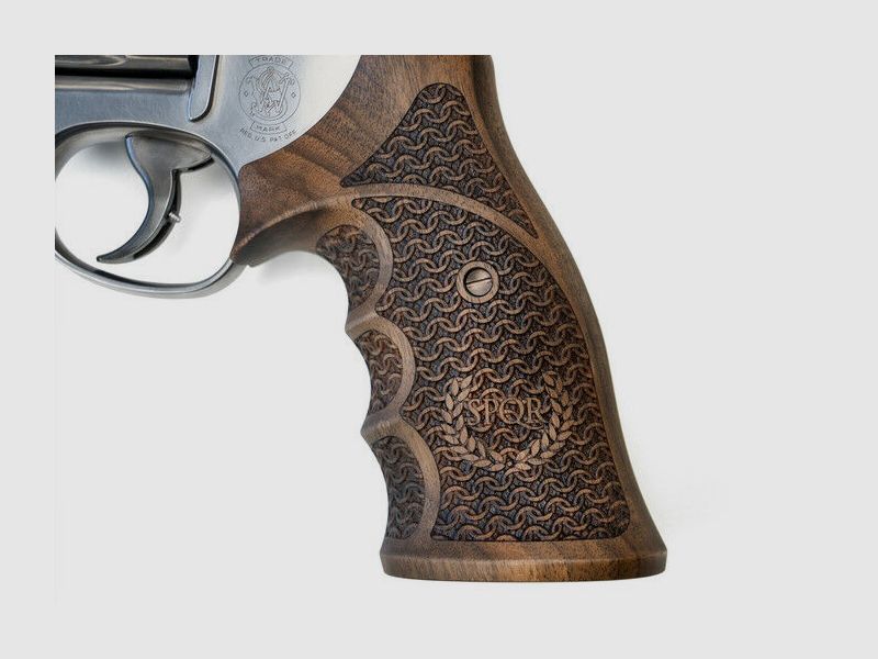 Smith & Wesson 686 Pilum, 6"